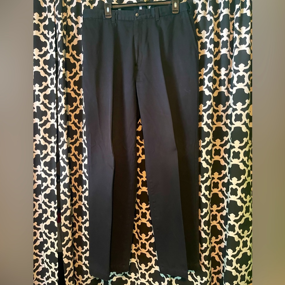 Men’s black dress pants